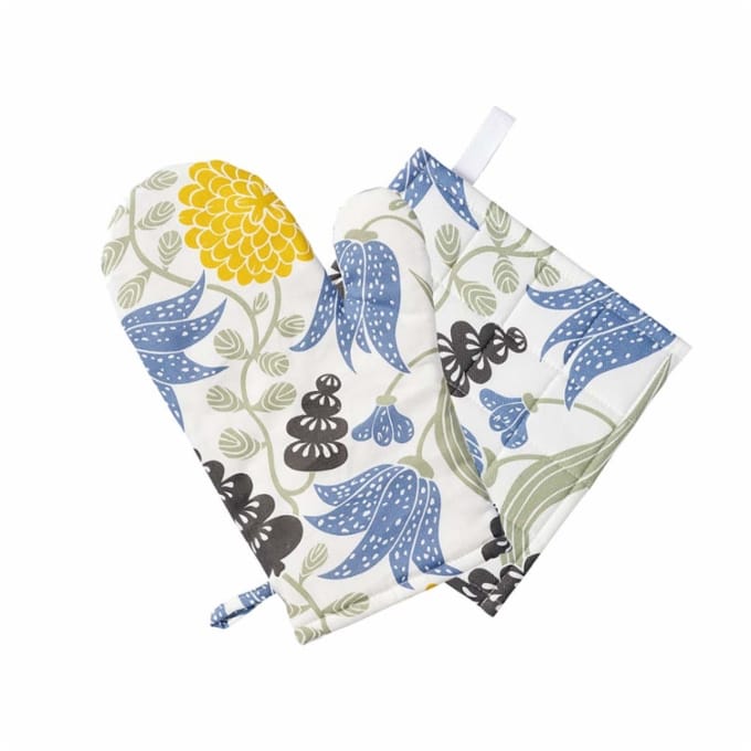 Potholder Lily